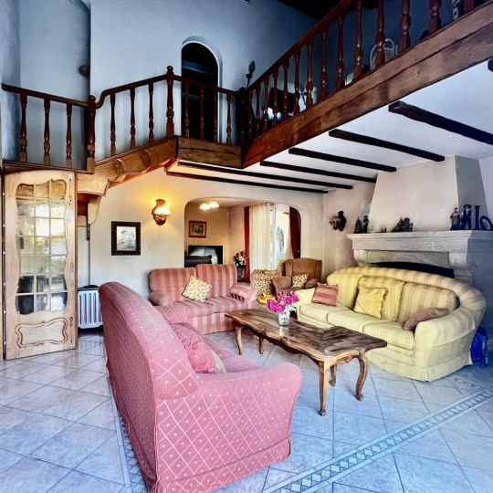  Annonces ARLES : Maison / Villa | ARLES (13200) | 300 m2 | 699 000 € 