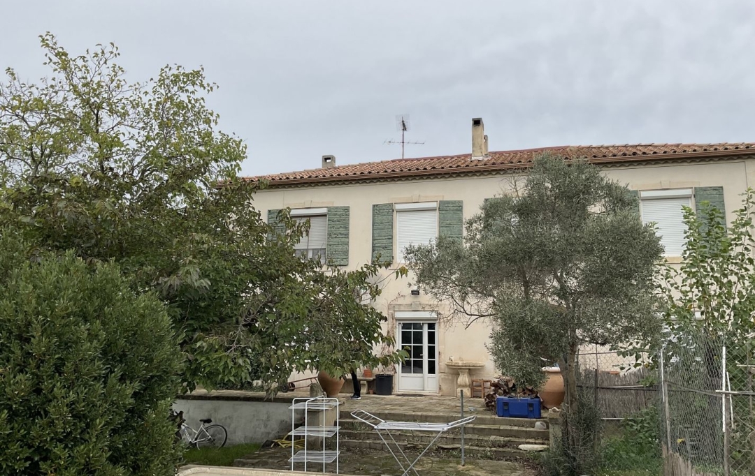 Annonces ARLES : Maison / Villa | FONTVIEILLE (13990) | 240 m2 | 650 000 € 